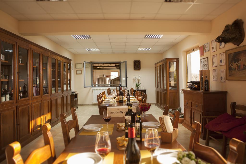 Buccia Nera Villa Chiassa Superiore Exterior photo